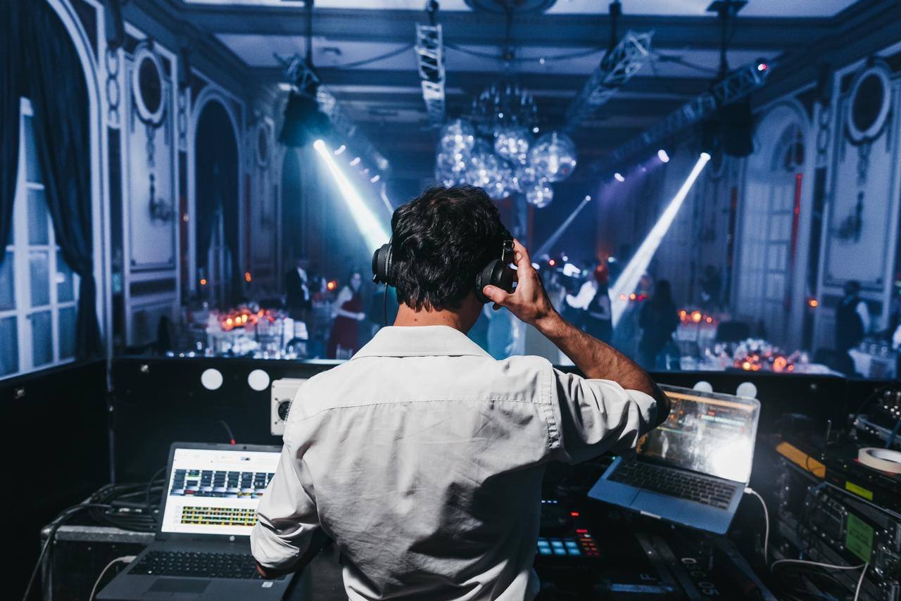 Ale Robledo DJ